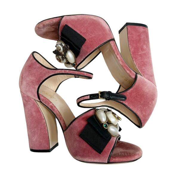 GUCCI Tibet Velvet Pearl Bee GG Embellished Heeled Sandals - Picture 7 of 12